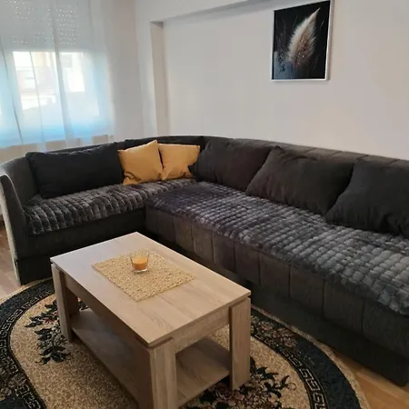 Apartment Shunli *