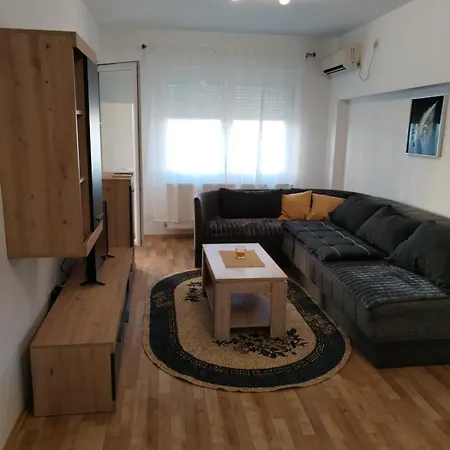 Apartment Shunli *