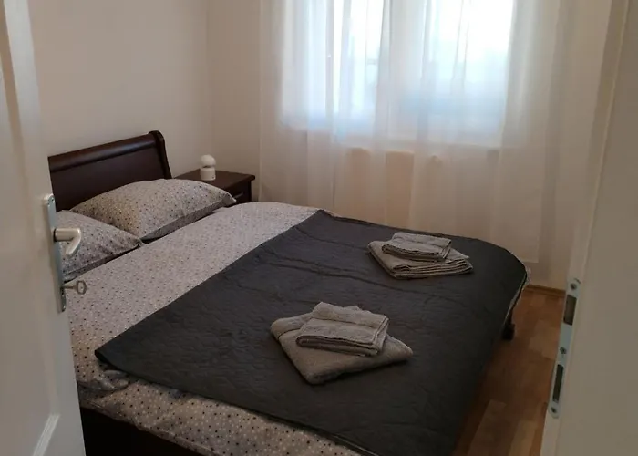Shunli Apartman